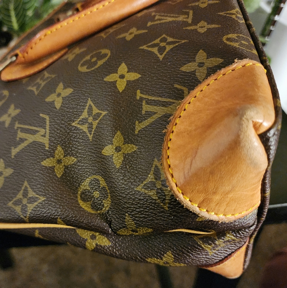 1960's Vintage Louis Vuitton Monogram Leather Handbag - Picture 6 of 16